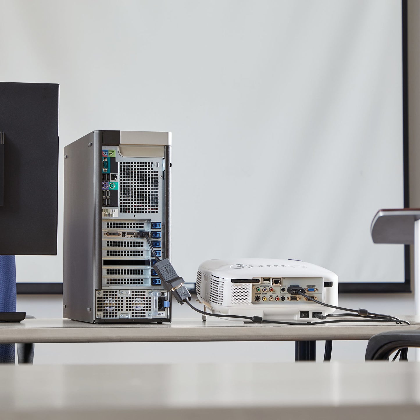 STARTECH CONSIG ADAPTADOR CONVERTIDOR VIDEO DP ADAP DISPLAYPORT A VGA HEMBRA 1920X12.0