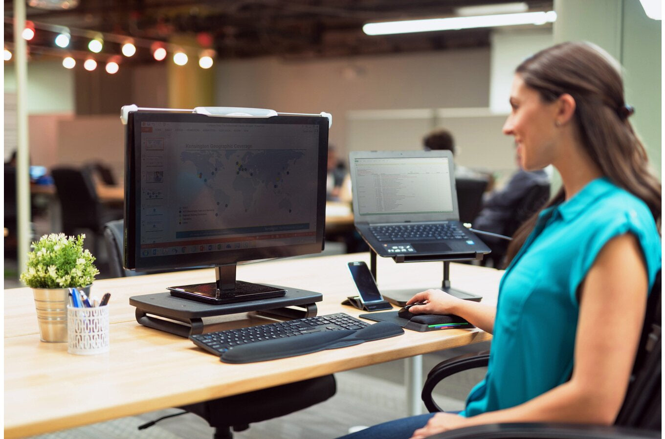 Stand Kensington para Monitor de hasta 21" Y 36kg