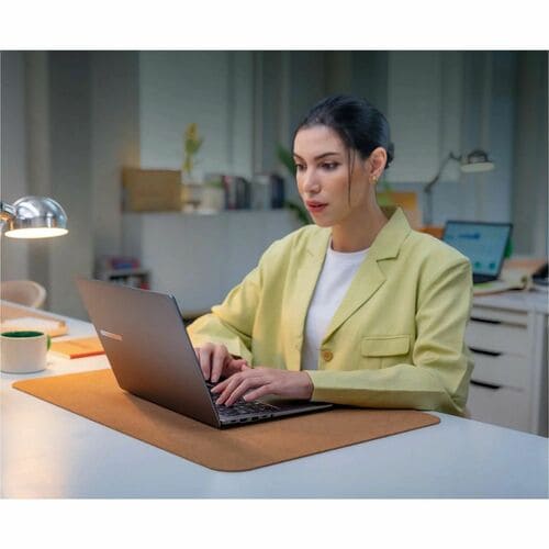 Laptop Empresarial ASUS ExpertBook P5, Intel Core Ultra 5 226V, 16GB RAM, SSD 512GB, Windows 11 Pro, 1 año de garantía