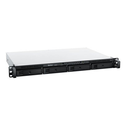 NAS Rack Synology RS822+ | 1U 4 Bahías (exp. 8) | Ryzen V1500B 4C/8T | DDR4 ECC 32GB | 4×1GbE + PCIe 3.0 x8 | SSD NVMe Caché | Fuente Red. Opcional | DSM | PYME Rack | SKU RS822+