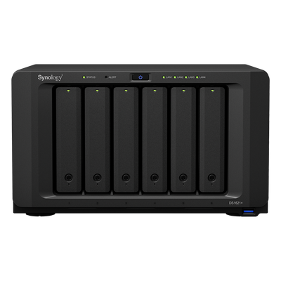 NAS Synology DS1621+ | 6 Bahías (exp. 16) | AMD Ryzen V1500B 4C | 4GB DDR4 ECC (max 32GB) | 10GbE | 2×M.2 NVMe | RAID 6 | Btrfs | VM + Docker | Active Backup | SKU DS1621+