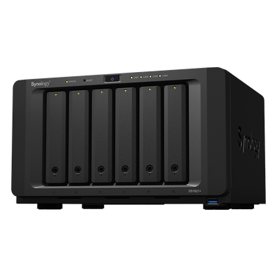 NAS Synology DS1621+ | 6 Bahías (exp. 16) | AMD Ryzen V1500B 4C | 4GB DDR4 ECC (max 32GB) | 10GbE | 2×M.2 NVMe | RAID 6 | Btrfs | VM + Docker | Active Backup | SKU DS1621+