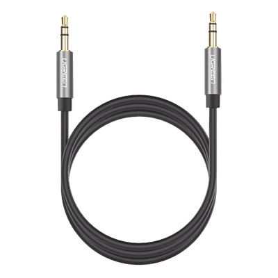 Cable Auxiliar 5 Metros / Conector 3.5mm a 3.5mm / Macho a Macho / Cubierta de TPE / Carcasa de Aluminio / Color Negro